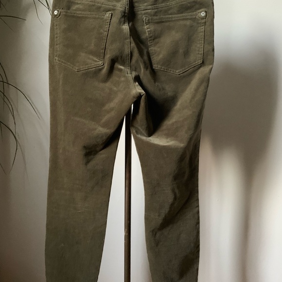 COPY - Olive Skinny Cords from Pilcro/Anthropologie. Size 30 - Picture 4 of 5